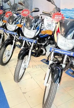 Bajaj CT100 2026