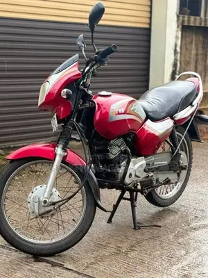 TVS Victor 2005