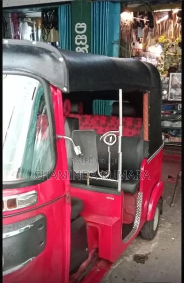 Bajaj RE Used 2016