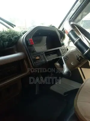 Isuzu Fargo 1983