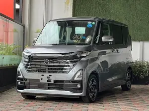 Nissan Roox 2024