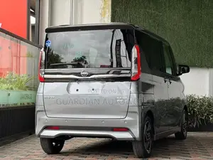 Nissan Roox 2024