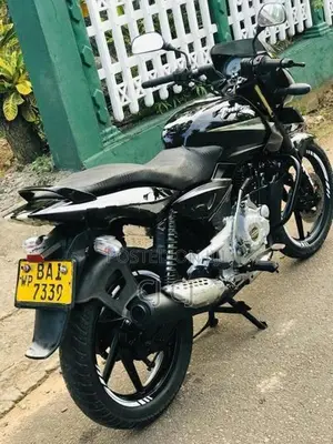 Bajaj Pulsar 150 2013