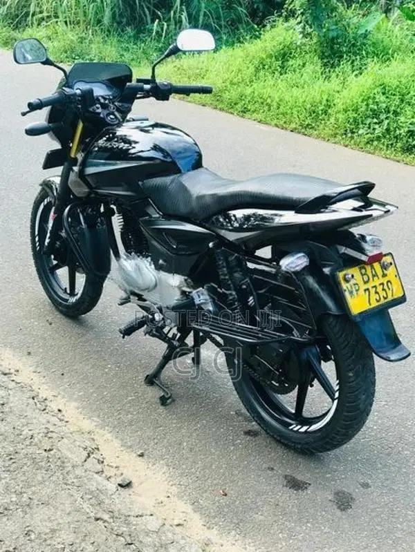 Bajaj Pulsar 150 2013
