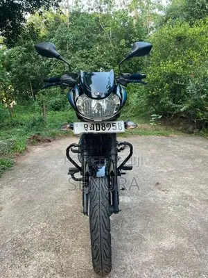 Bajaj Discover 125 2023