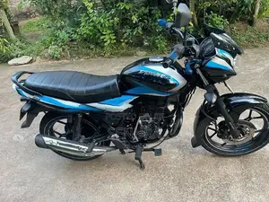 Bajaj Discover 125 2023