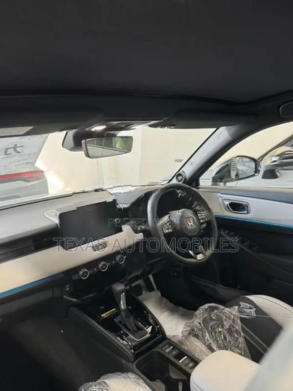 Honda Vezel Z PLAY 2026