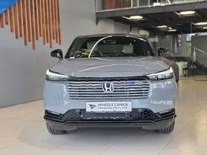 Honda Vezel Z Play Moonroof 2026