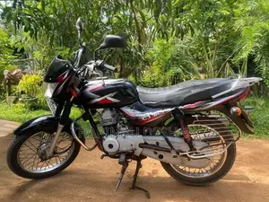 Bajaj CT100 2019