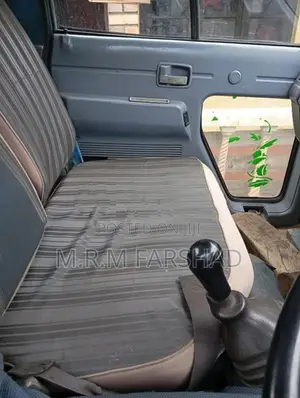 Isuzu Elf 250 1976