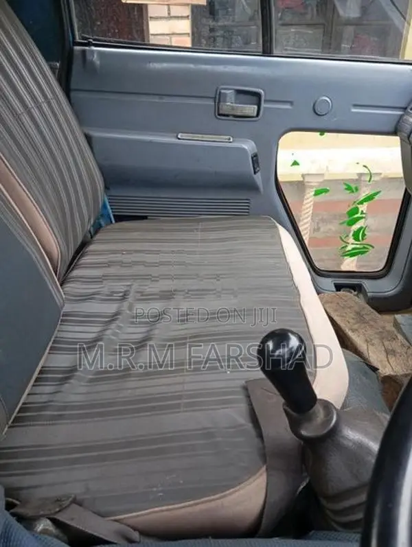 Isuzu Elf 250 1976