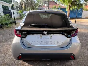 Toyota Yaris X 2024