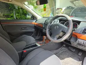 Nissan Bluebird Sylphy G11 2011