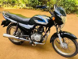 Bajaj CT100 2011