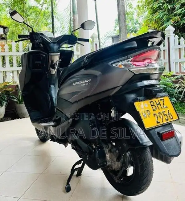 Suzuki Burgman Street 2019