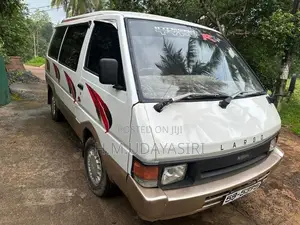Nissan Largo Vanette Power 1997