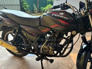 Bajaj Discover 2011