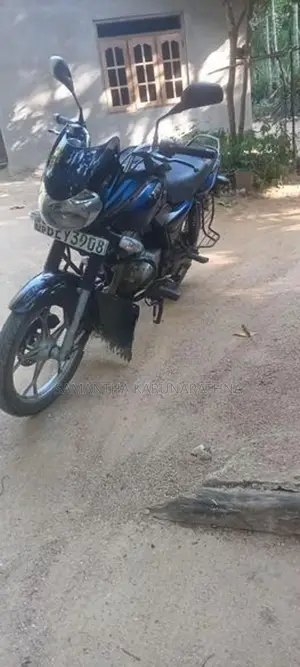Bajaj Discover 125 2016