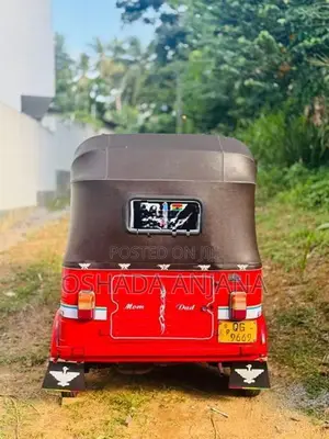 Bajaj RE 2006