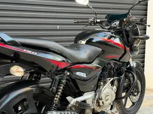 Bajaj Pulsar 150 2016