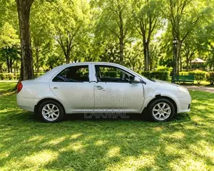Micro Geely 2012