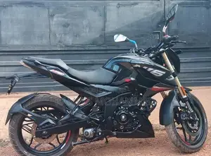 Bajaj Pulsar N160 Premium 2026