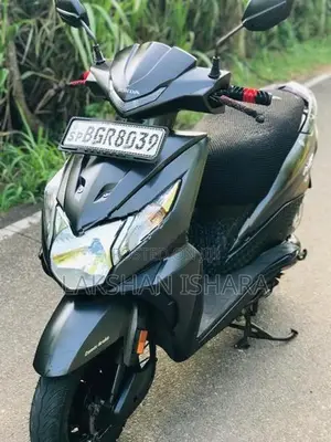 Honda Dio 2018