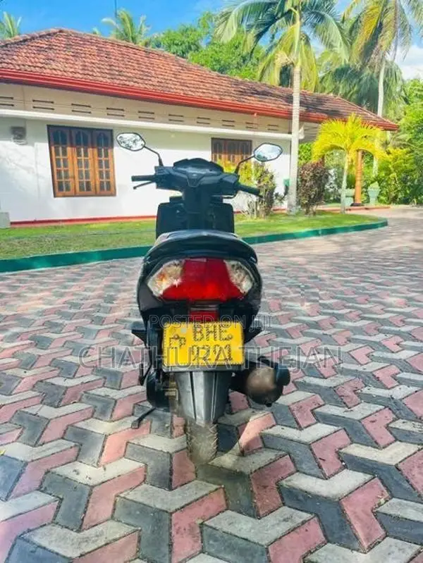 Honda Dio 2018