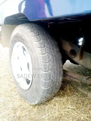 Mahindra Bolero Maxitruck Plus 2016