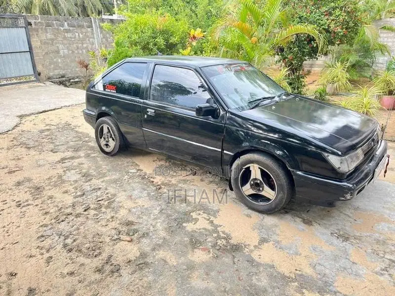 Isuzu Gemini 1983