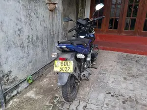Bajaj Pulsar 150 2015