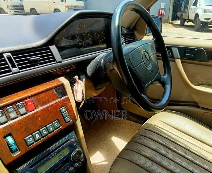 Mercedes Benz E200 W124 1994