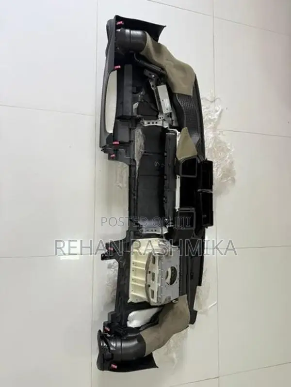 Toyota Aqua Dashboard Japan with Airbag