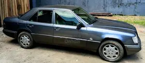 Mercedes Benz E200 W124 1994