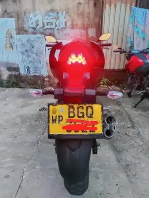 Suzuki Gixxer 2018 Racing Edition