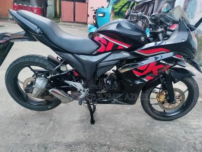 Suzuki Gixxer 2018 Racing Edition