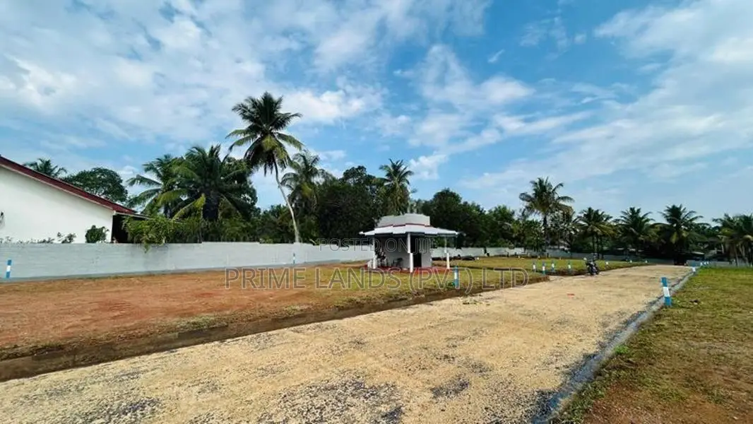නේවාසික බිම් කොටස් විකිණීම හෝමාගම