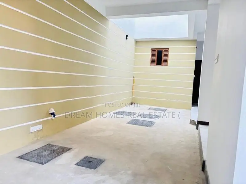 Luxury Family House with Modern Facilities – Moratuwa