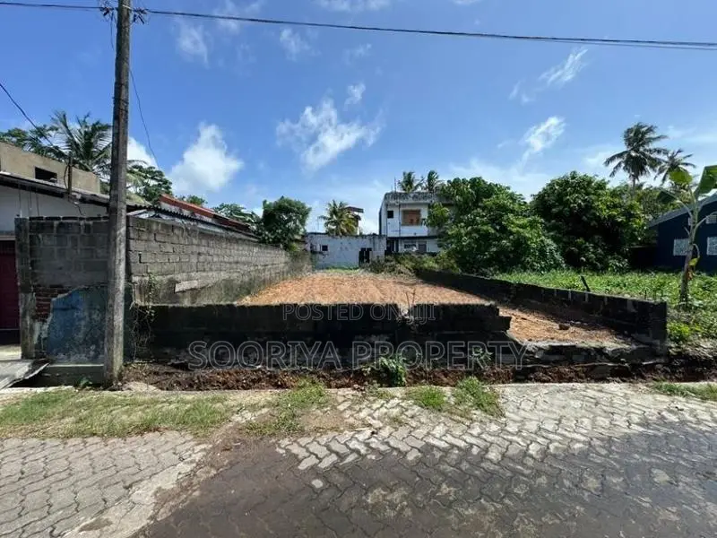 Boralesgamuwa Town Highly Residential Land for Sale