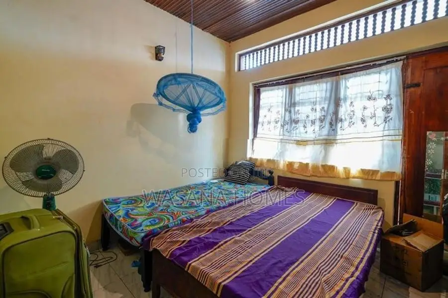 2 Unit House for Sale Boralesgamuwa