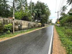 Land for Sale Watareka, Padukka (Near Watareka Station)