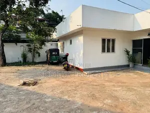 Commercial / Residential Land for Sale in Kohuwala Town