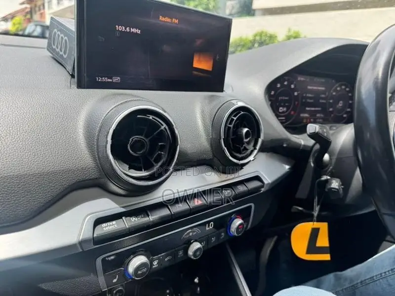 Audi Q2 S Line Sunroof 2018