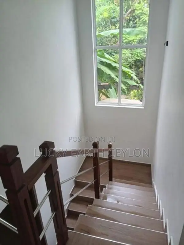 Thalawathugoda 2 Storey Unfurnished House for Rent (MG1339)