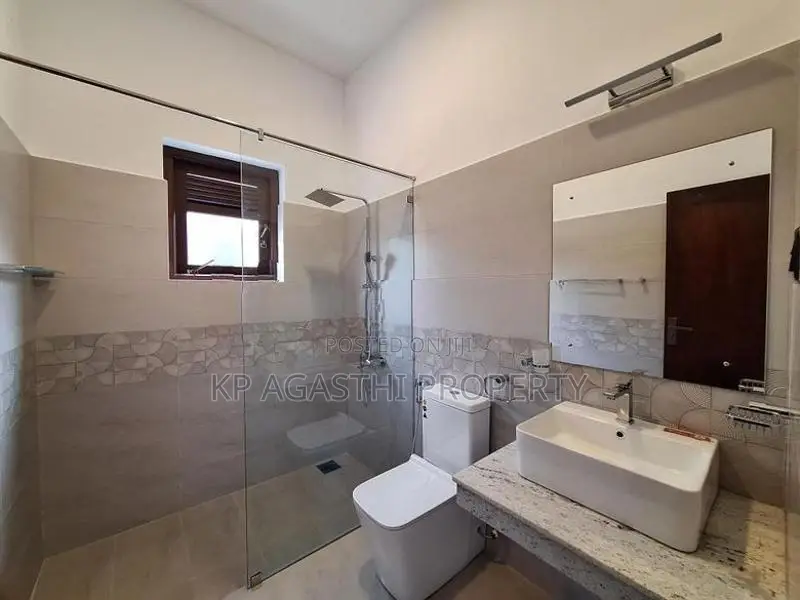 Brand New Architecture Designed Luxury House for Sale in Battaramulla