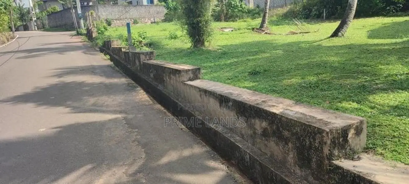 Malabe , Welivita Super Valuable Land for Sale in Wilathgamuwa Mv