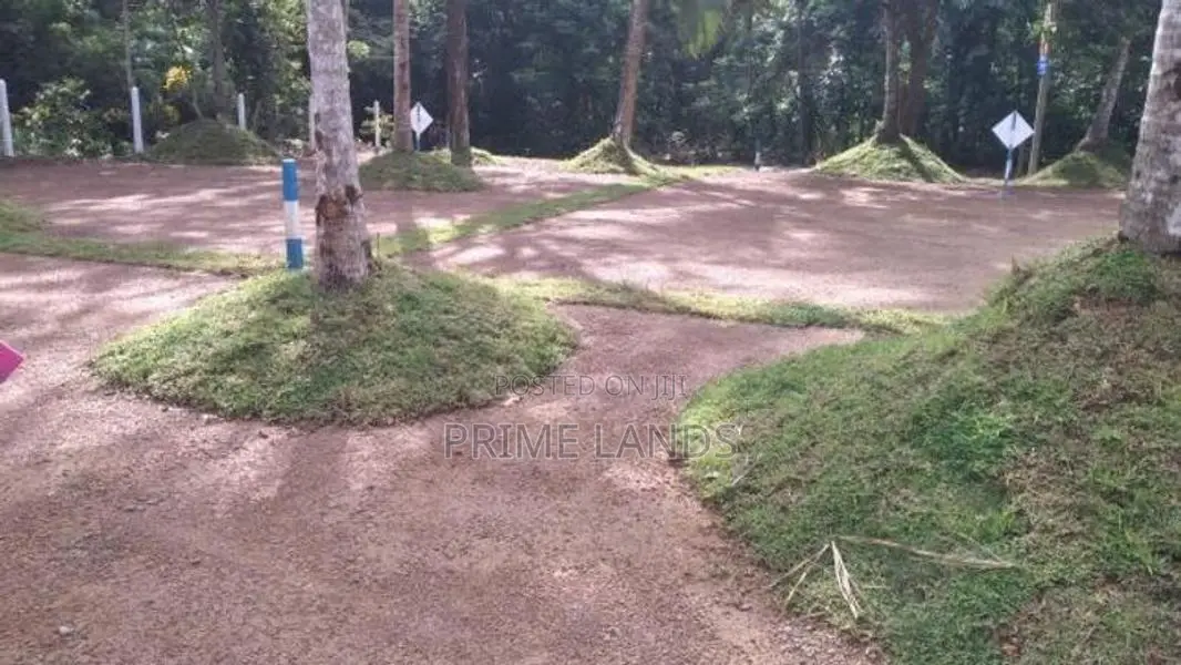 Athurugiriya , Residential Land for Sale in Boralugoda Rd