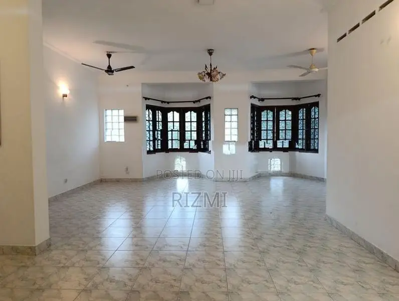 first floor 3BR large house for rent in dehiwala junction