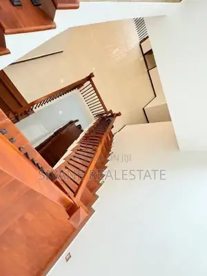 Luxury New Modern House for Sale in Thalawathugoda