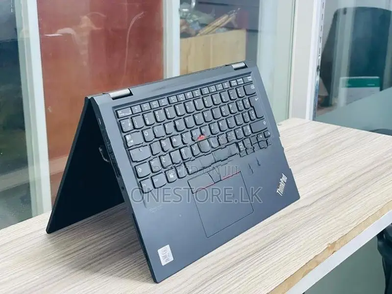 ThinkPad X13 Yoga 16GB i7 10th Gen 2 in 1 Touch Rotatable without Pen